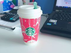 -星巴克(宁波东门银泰店)