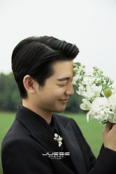 -角色婚纱摄影(中心店)