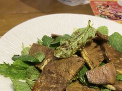 -雀舞云南菜(天津天河城购物中心店)