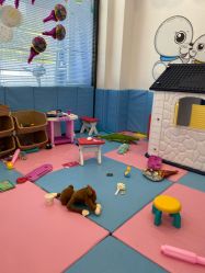 -月儿湾儿童游泳成长中心