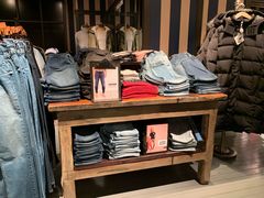 -Hollister Co(杭州万象城店)