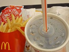 -麦当劳(轻轨曹杨路店)