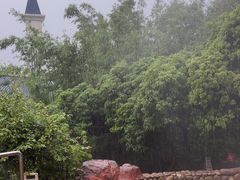-江门古兜温泉小镇