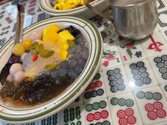 超级桃胶芋圆-堂屋糖水店(愚园店)