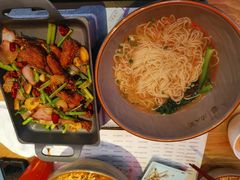 -哇蛙牛功夫面渝都料理(龙阳广场店)