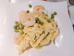 -新大咀港式茶餐厅(宝山万达店)