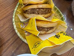 -穆得·老周家牛肉烧饼(普利街店)
