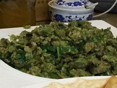 -壹阁胡羊焖饼(特色小吃街店)