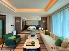 -深圳星河丽思卡尔顿酒店