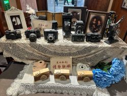 -城南旧影 旗袍全家福摄影写真体验馆