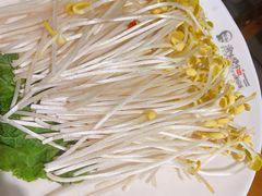 -晓宇重庆火锅(龙首店)