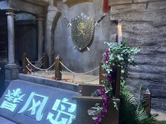 -暴风岛沉浸式体验馆(百联世纪店)
