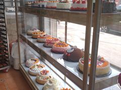 -爱德顺糕点食屋(利民道店)