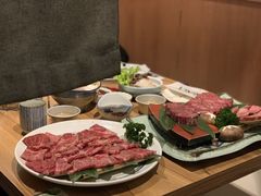 -炼火烤肉店