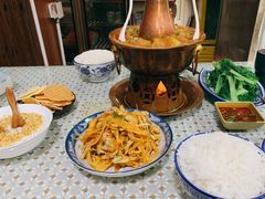 -蜗牛小馆醉乡民谣云南菜(惠新西里店)