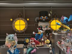 -泡泡玛特POPMART(蓝色港湾店)