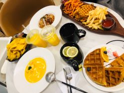 -MINI MARS KIDS CLUB亲子家庭中心(长宁天山店)