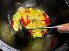 -刘淑芬·活鱼铁锅炖(北京首店)
