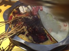 -何氏串串香火锅(翠亨店)