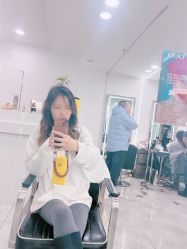 -Coo Hair salon