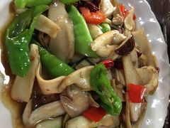 -民食香·腊排骨野生菌美食(木府店)