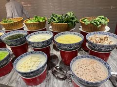 -深圳国际会展中心希尔顿酒店(前海华发冰雪世界店)