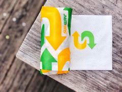 金枪鱼牛肉三明治-赛百味SUBWAY(国际时尚中心店)