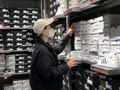 -王府井奥莱临潼小镇(临潼店)