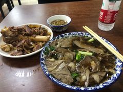 白家牛肉罩饼-新白家罩饼(三丰路店)