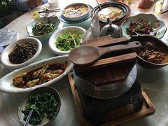 -魏铭鱼头捞饭(晋阳路店)