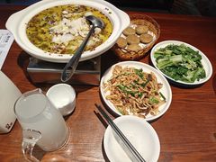 -唐师傅湘西名菜馆(武陵路店)