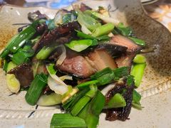 大蒜炒腊肉-卤鸭儿(小河路店)