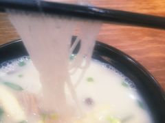 -鸭小妹鸭血粉丝(老门东店)