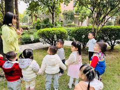 -哲学苑亲子园·早教婴儿托育·婴儿游泳(颐龙湾店)