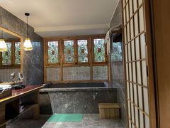 -成都蓝城悦杏温泉美食酒店(宽窄巷子店)