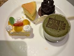 -怡咖啡海鲜自助餐厅(浦东香格里拉店)