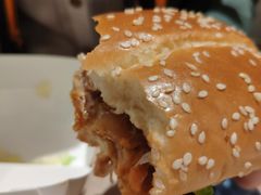 -肯德基(东安路站店)