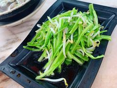 -新峰肉骨茶