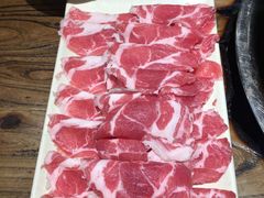 -珍巴奴毛肚牛肉小火锅(四惠店)