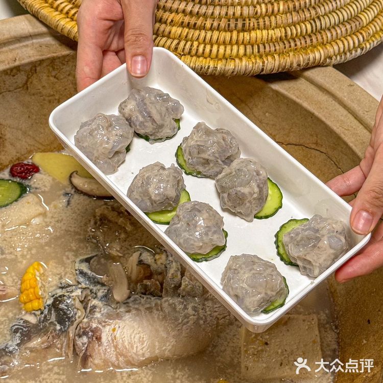 在上海，这家蒸汽石锅鱼真的没有对手！
