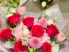 -花邻FloweringLife花艺气球派对(武康大楼店)