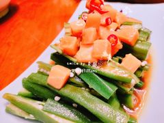 秋葵炝三文鱼-赵家小馆(沈阳禹洲广场店)