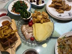 -鑫巴蜀小镇 · 水煮鱼专研店(玉桥店)