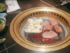 -山川小町·极番烧肉(新地假日广场店)