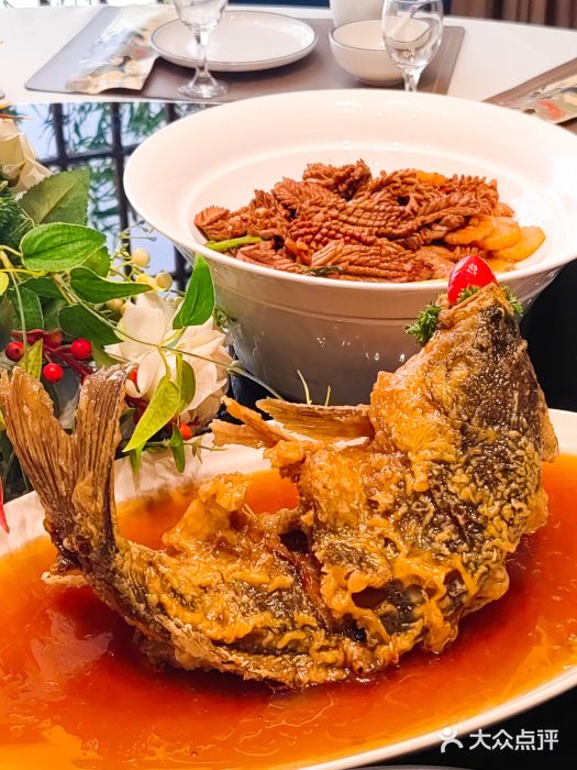 闫府私房菜·百年鲁菜(恒隆店)图片
