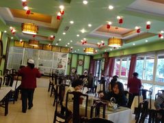 大堂-粤香村(清真川菜店)