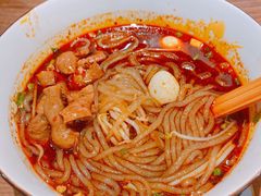 -麻婆婆白家肥肠粉(海岸城店)