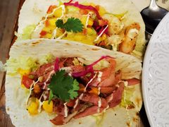 牛肉TACOS和鸡肉TACOS-AFS Cafe & Canteen(闽江二路店)