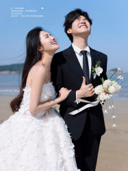 -蒙娜丽莎婚纱摄影(爱城总店)