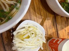 -湘人龙记老长沙米粉(鸟巢店)
